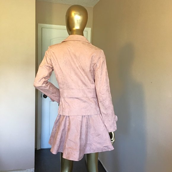 𝗔𝗟𝗟 𝗦𝗔𝗜𝗡𝗧𝗦 Misty Pink Jacquard Jacket & Skirt Set - Picture 7 of 14